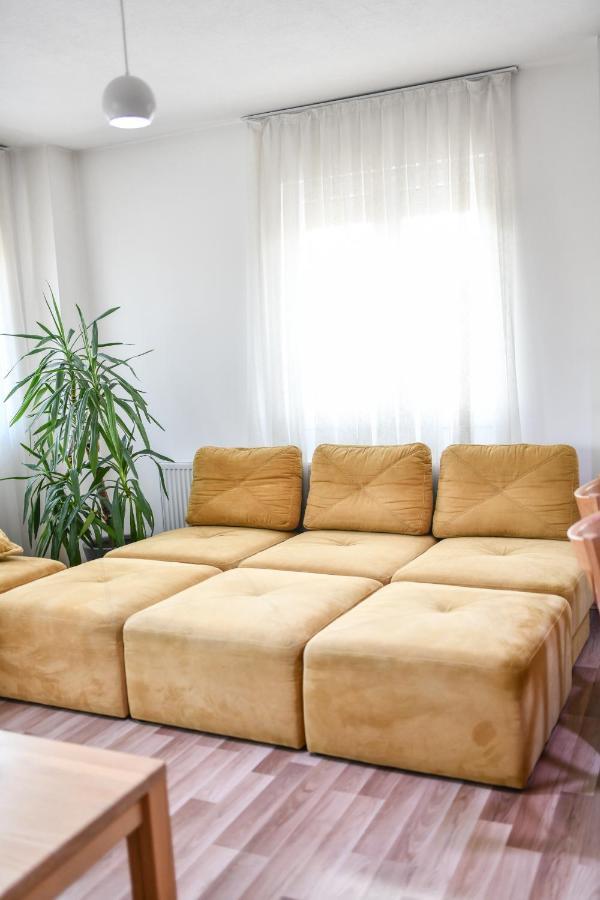 Exclusive 7- New Modern Cozy Apartment Kočani エクステリア 写真